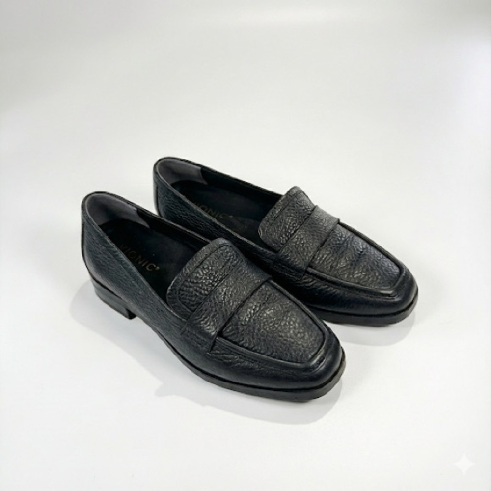 Vionic Black Leather Loafers